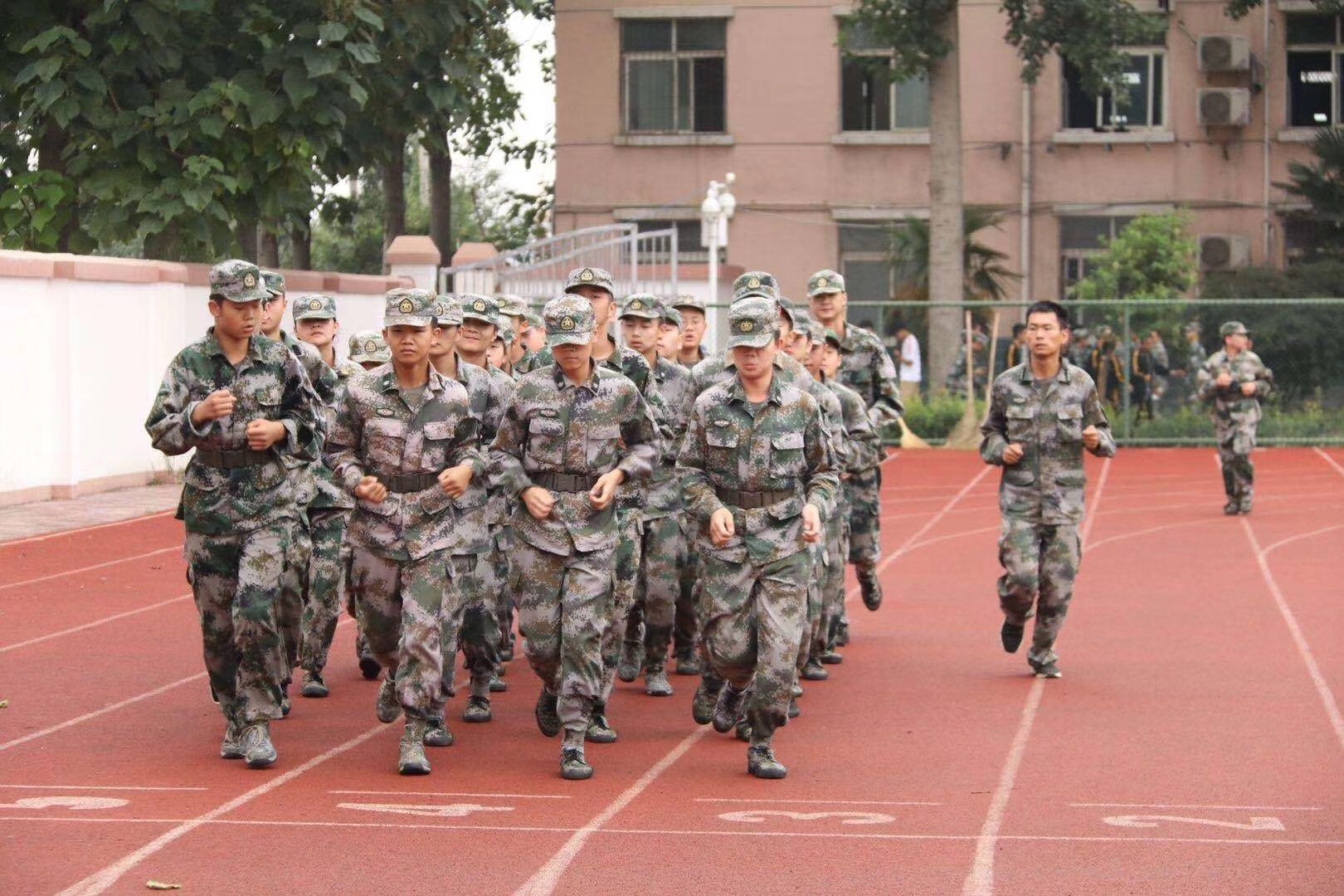 ​青少年为什么会叛逆  